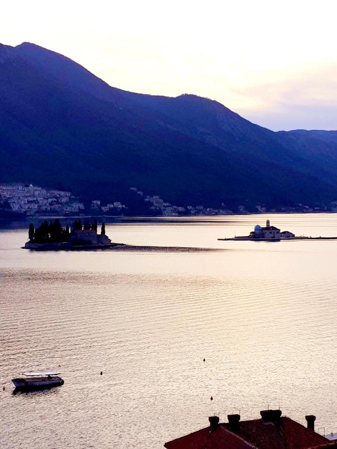 Bella Vista Zmukic Lägenhet Perast Exteriör bild