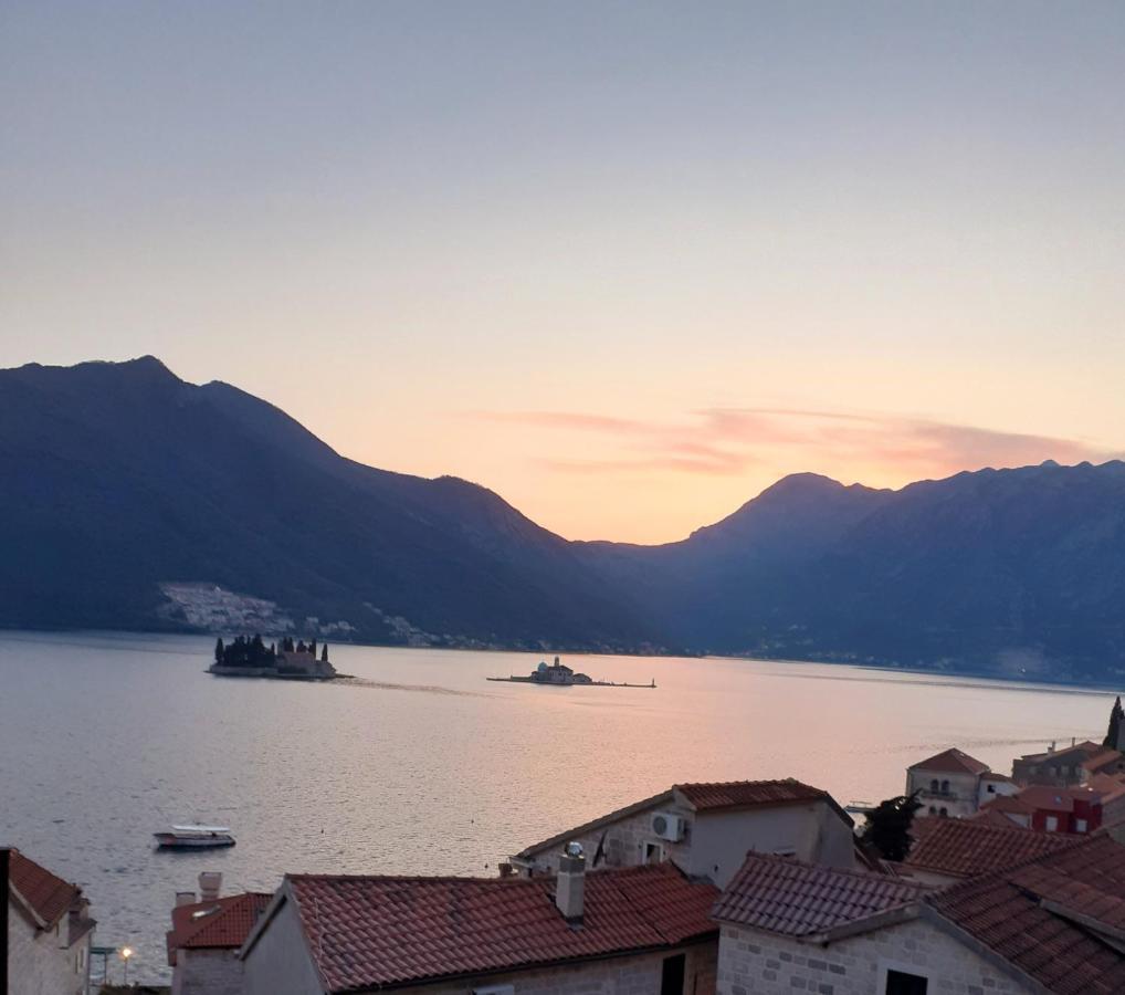 Bella Vista Zmukic Lägenhet Perast Exteriör bild